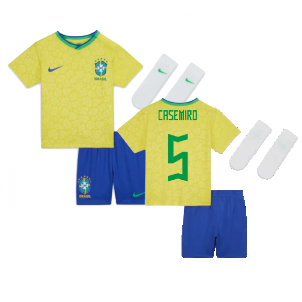 2022-2023 Brazil Home Little Boys Mini Kit (Casemiro 5)_4
