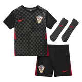 2020-2021 Croatia Little Boys Away Mini Kit_1