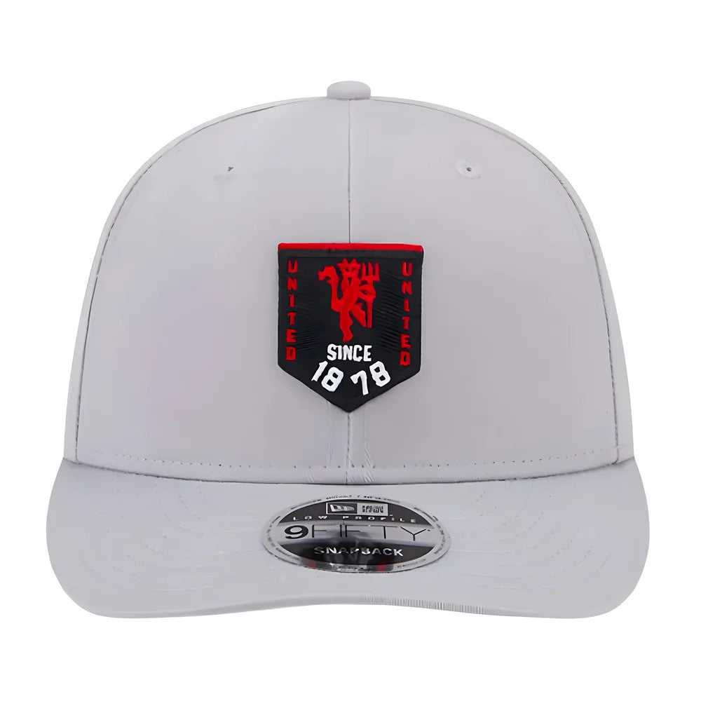 Manchester United Pennant Grey 9FIFTY Snapback Cap_3