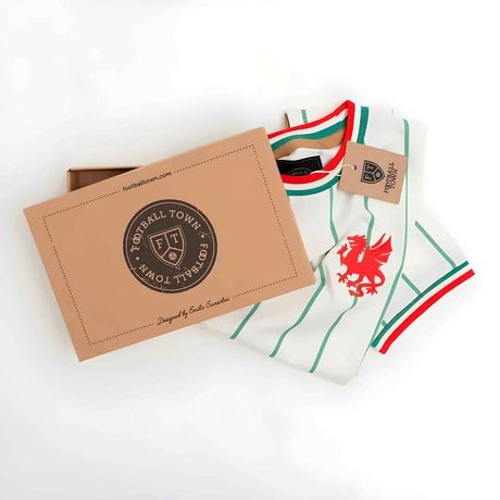 Vintage Wales The Dragon Away Soccer Jersey_4